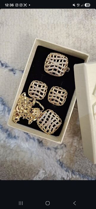 Har xil turdagi bijuteriyalar