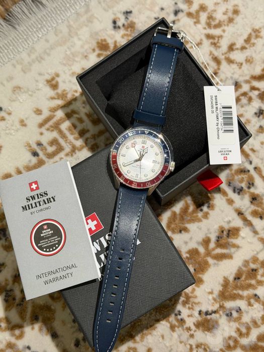 Швейцарские часы Swiss Military by Chrono Quartz GMT.