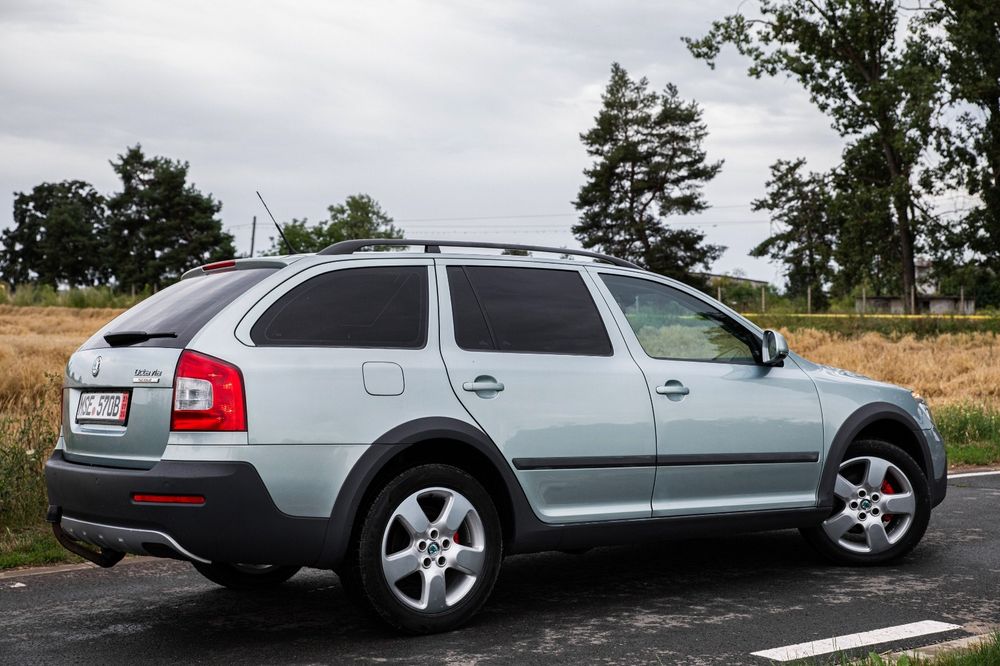 Skoda Octavia Scout 4x4 2.0 diesel 2011 Euro 5, 140 cp
