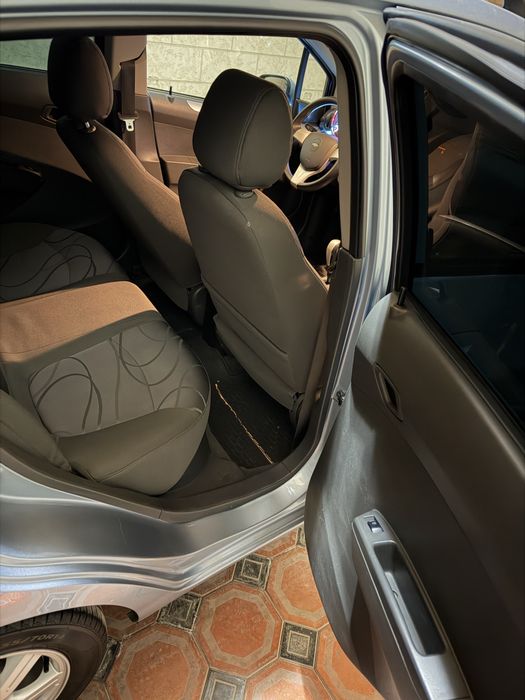 Chevrolet Spark AT