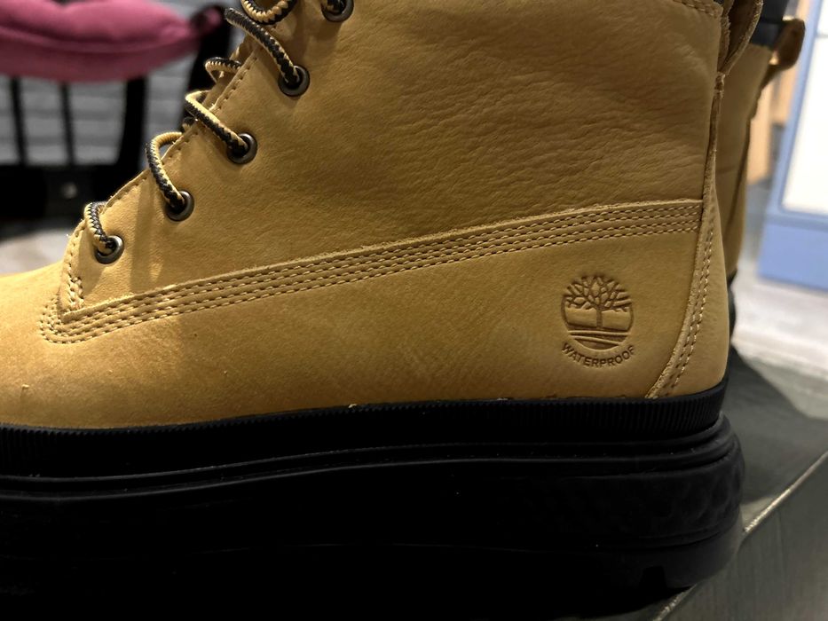 Продам ботинки Timberland. Оригинальные. Размер 38