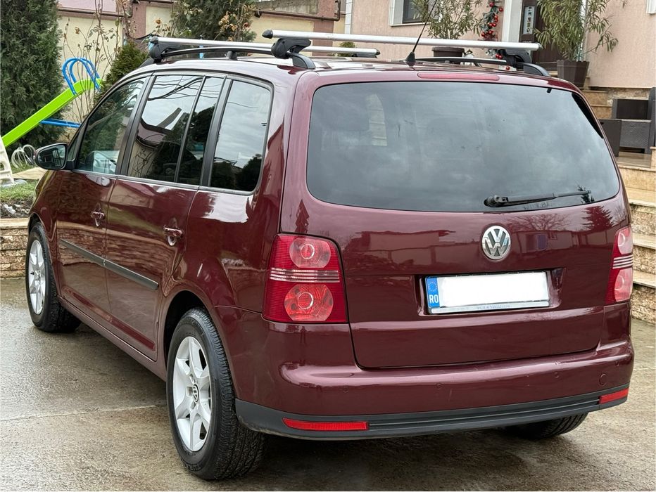 Vw Touran 1.9TDI DSG 7Locuri 2010