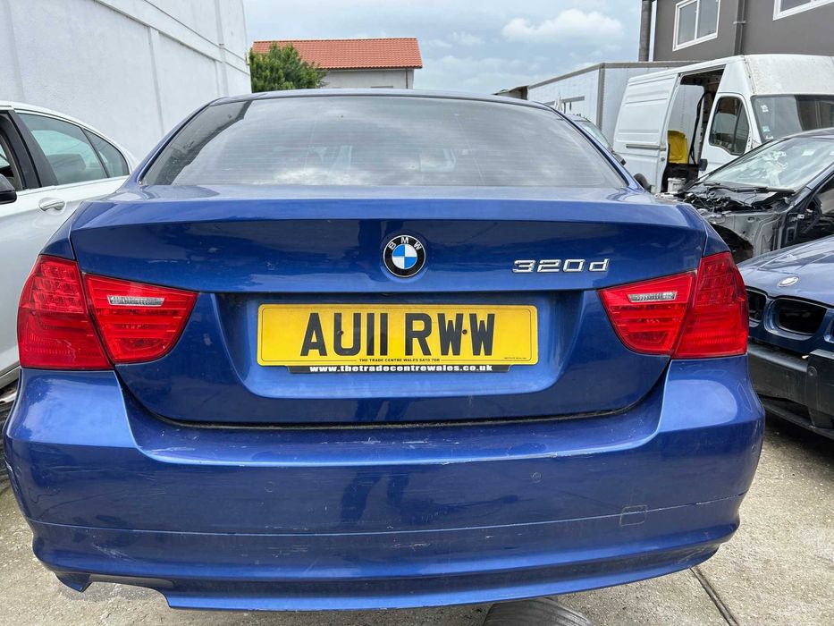 Capota portbagaj complet BMW Seria 3 E90 LCI, stopuri BMW E90 facelift