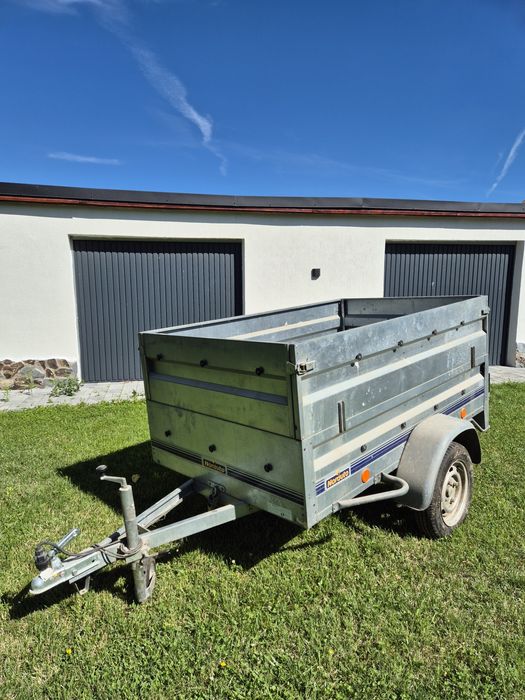 Remorca cu obloane inalte 750 kg