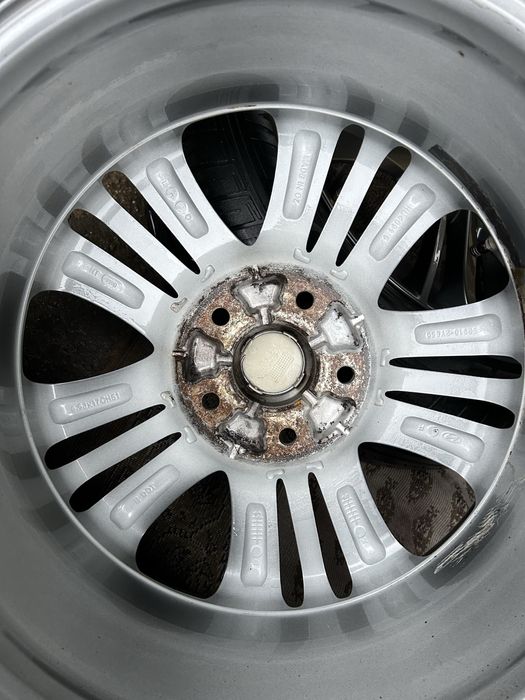 5х114,3 17 оргинални hundai kia