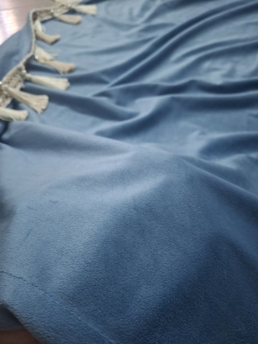 продаются шторы.