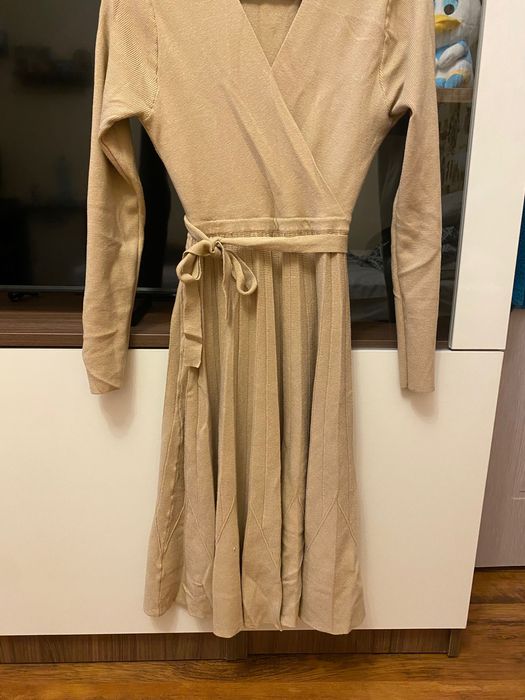 Плетена дамска рокля