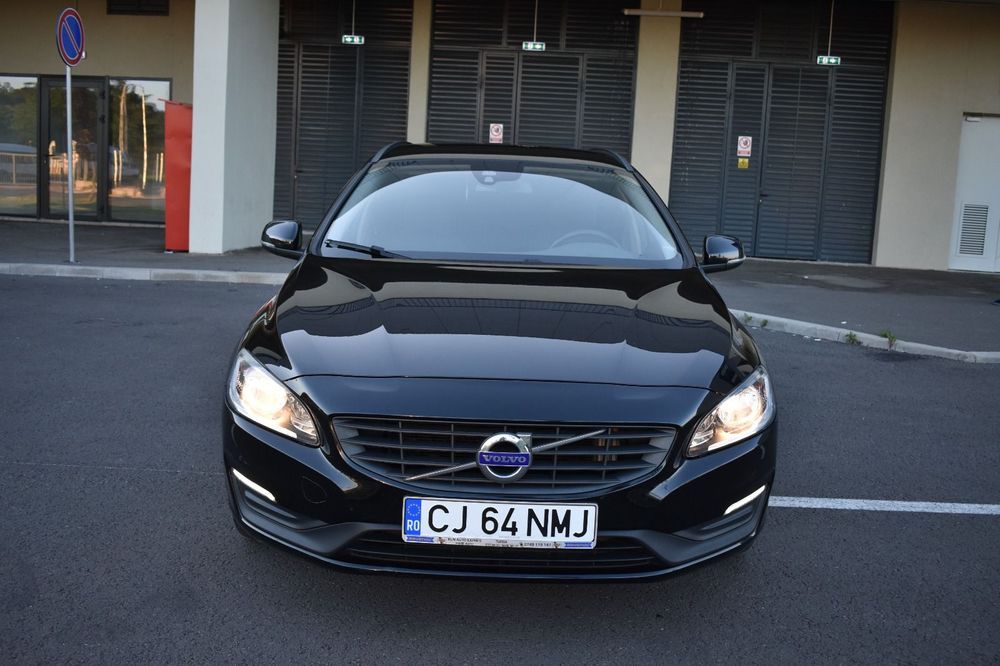 VOLVO V60 2016 — imagine 3