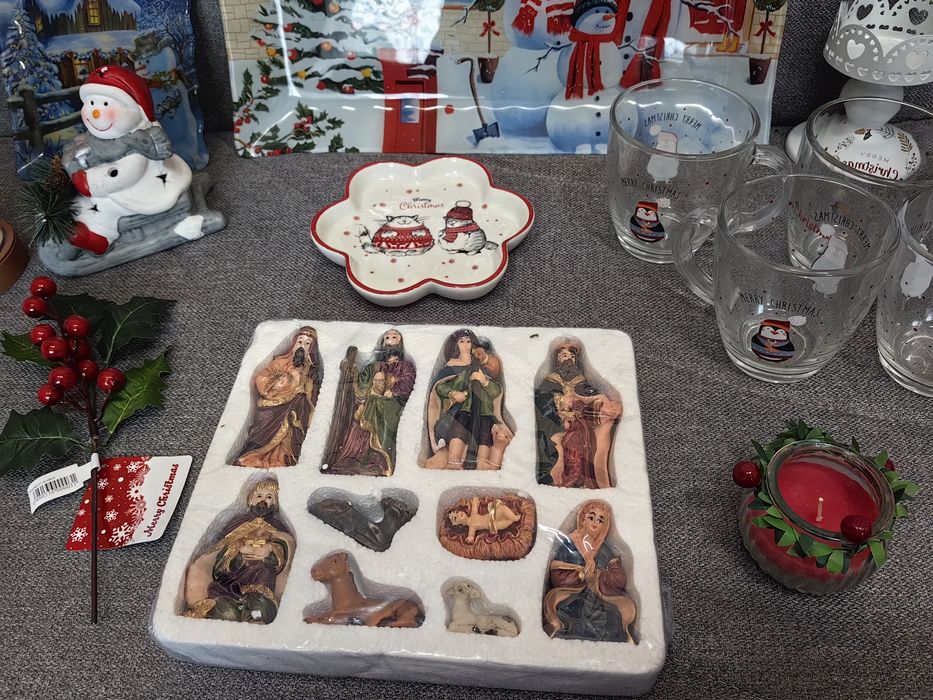 Set de masă crăciun tăvi de sticlă, scenetă nașterea Domnului...