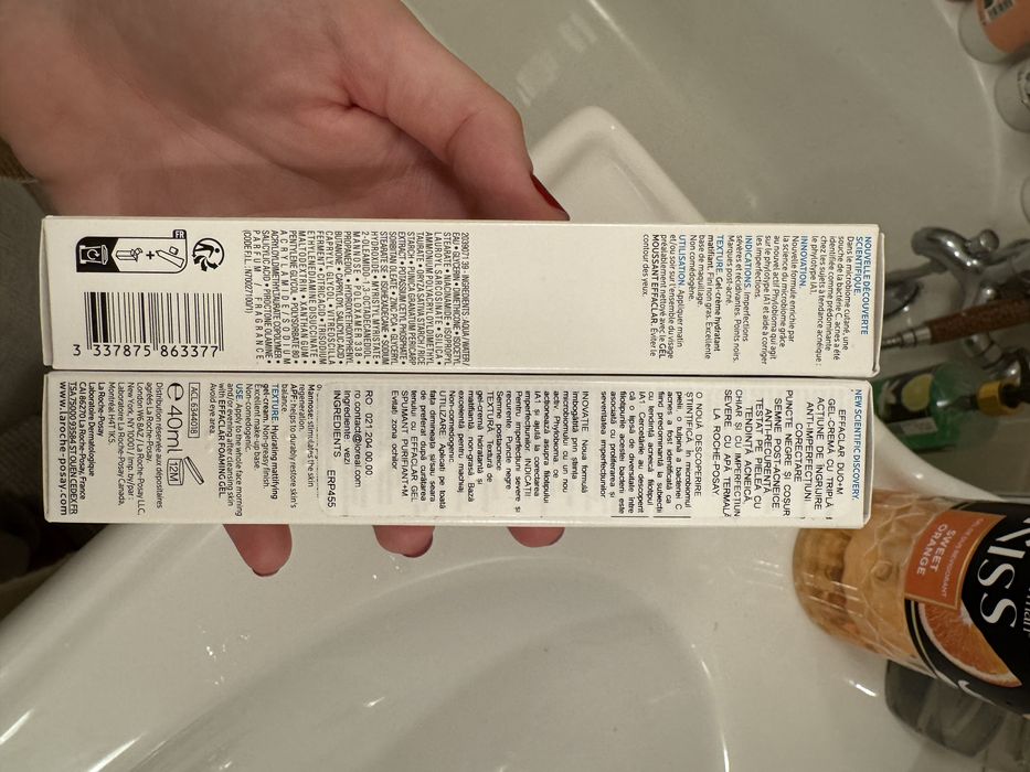 Vand creme Effaclar Duo, 60 lei bucata