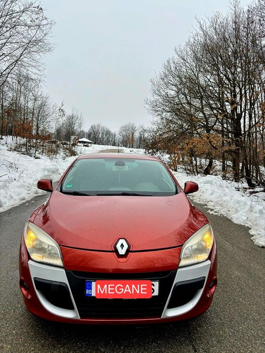 Vând Renualt Megane 3 Coupe