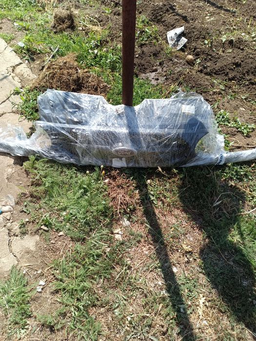 Резервни части за Форд Галакси