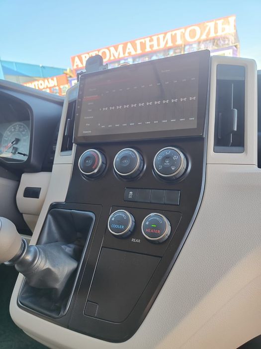 Установка автомагнитол, камер и т.д.