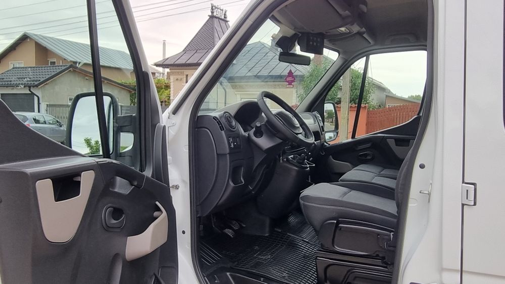 Renault Master Doka 7 locuri +bena 3,10 m