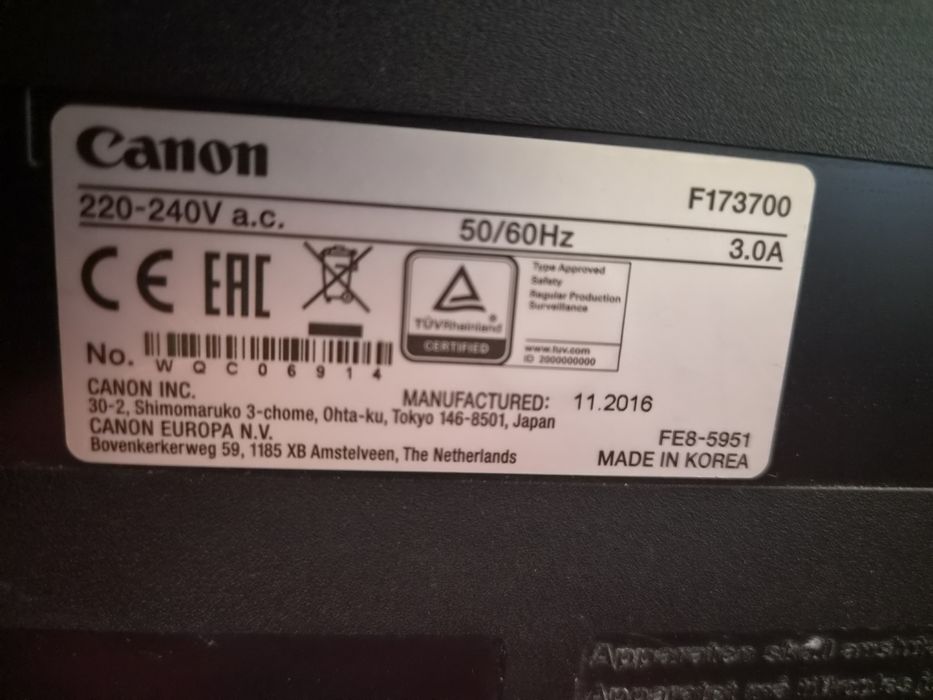 Принтеры продам можно на запчасти