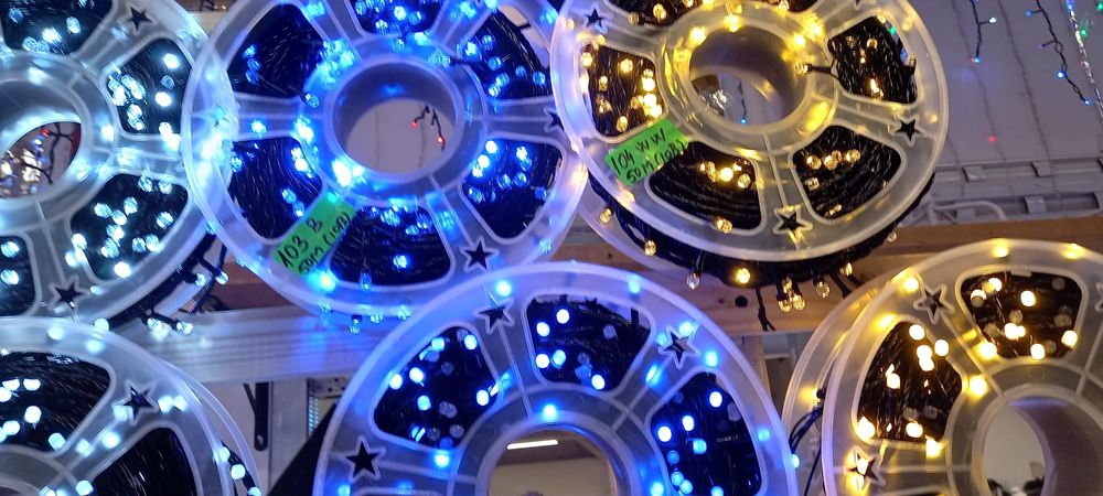 Instalatie led tip rola, 100m, jocuri lumini, culori si tipuri leduri.