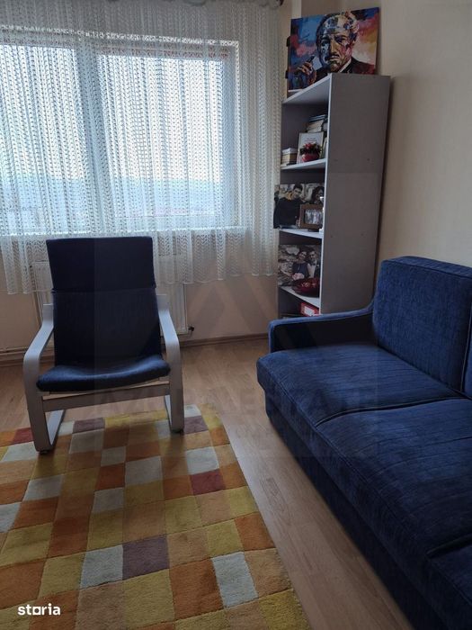 Apartament 3 camere 65 mp utili bucatarie inchisa pivnita Vasile Aaron