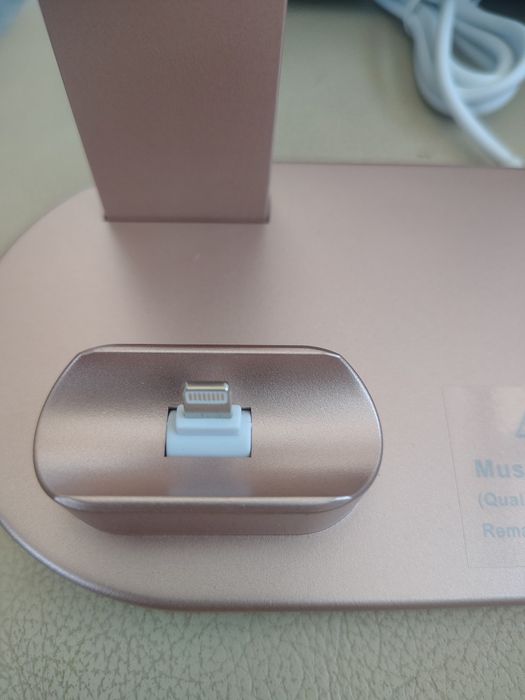Stație wireless de încărcare