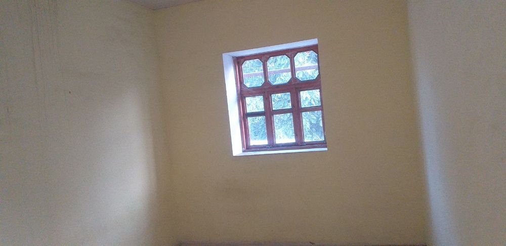 Уй сотилади срочно