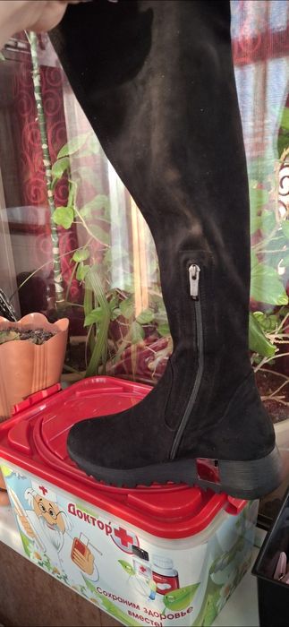 Продам новую обувь