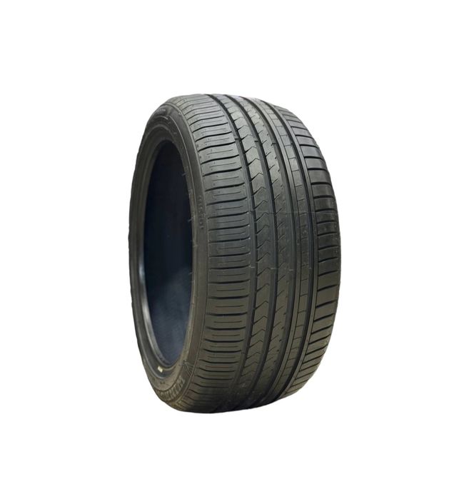 Winrun разноширокий 235/35r19 265/30r19