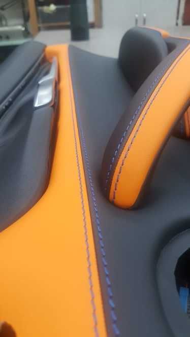 Тапициране на коли – салон, волан, таван, кожа, Alcantara