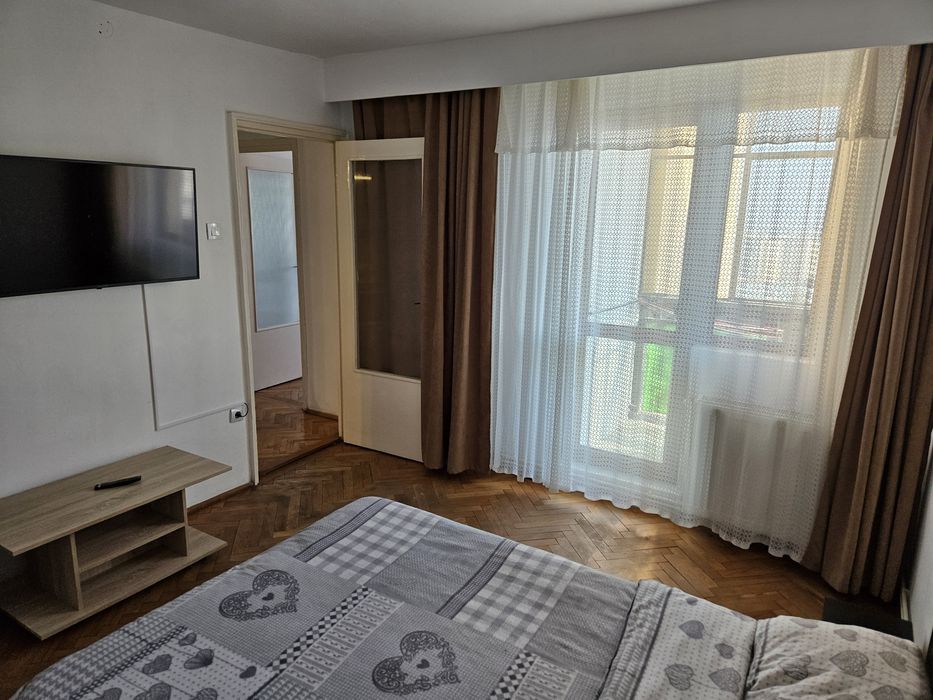 Inchiriez apartament 3 camere Manastur