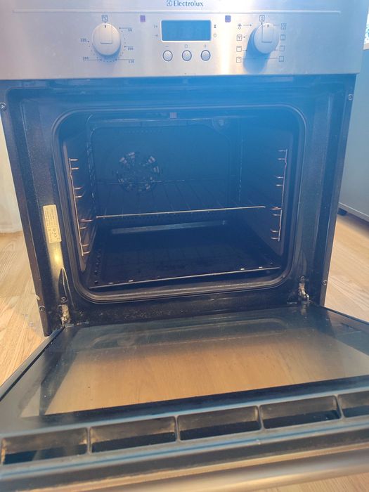 Печка за вграждане Електролукс