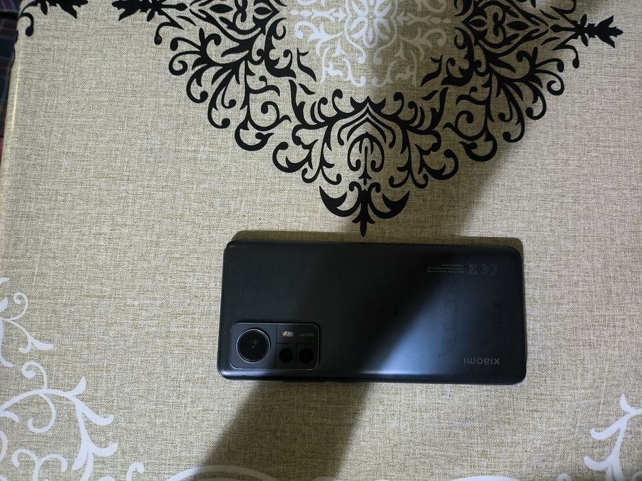 Xiomi x 12 8/256