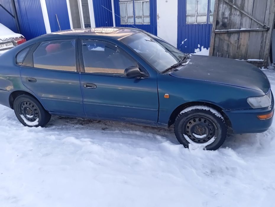 Продам таету королла !