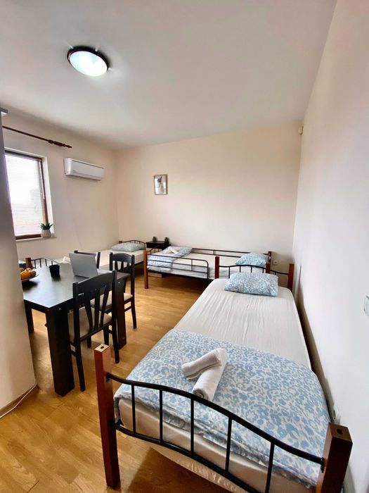 Жилища под наем за служители/работници в гр. Костинброд, за нощувки