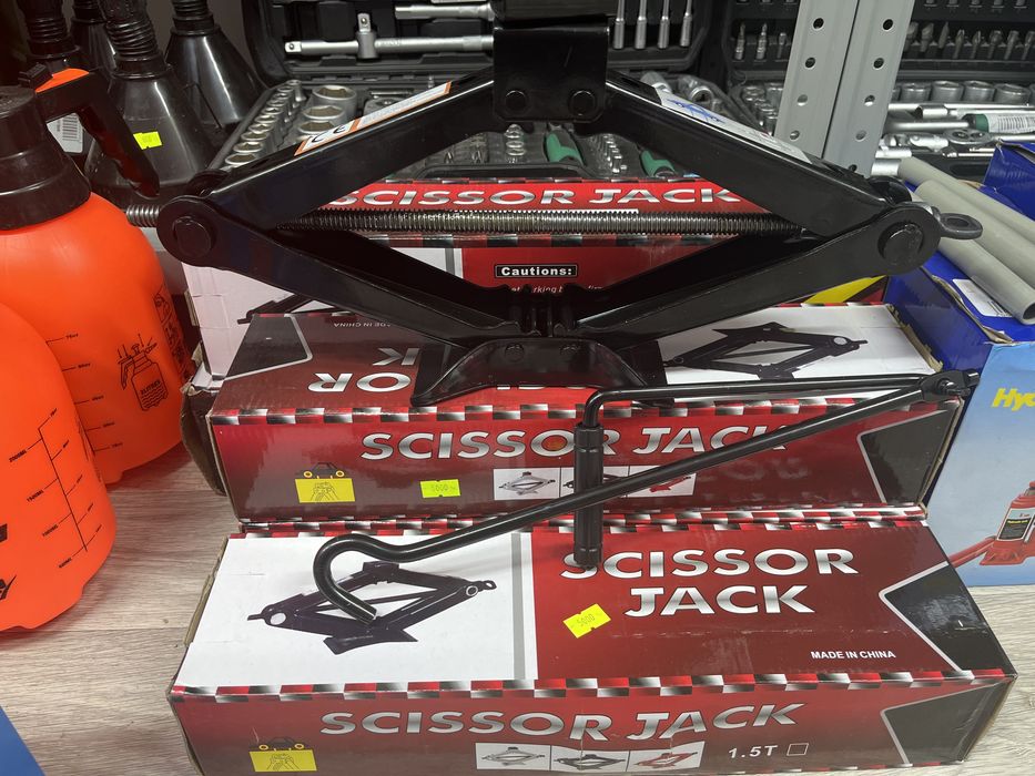 Ромбический Домкрат