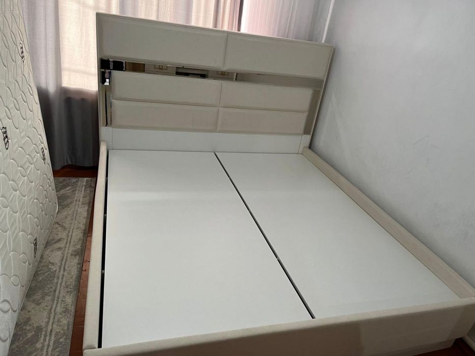 Спальная гарнитура