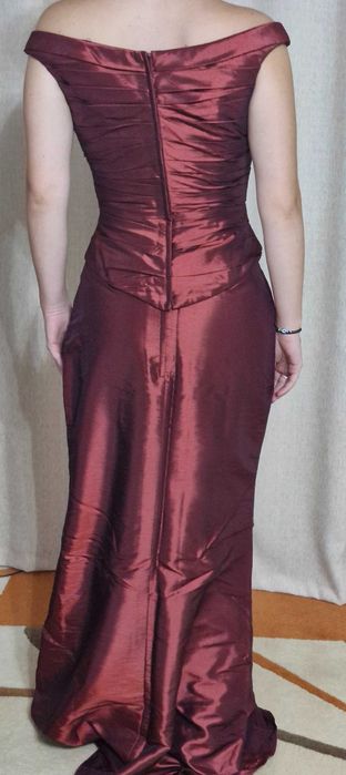 Vand rochie de ocazie