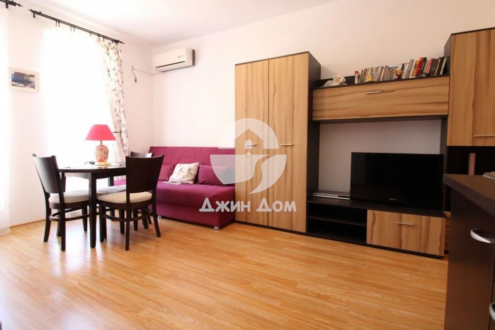 Продава се Едностаен апартамент в к.к. Слънчев бряг - 27 кв.м за 1167 €/кв.м - Снимка #1