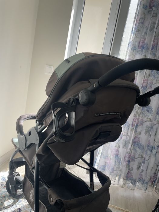 Коляска в отличном состояний