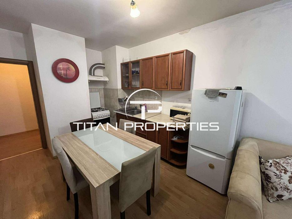 Дава се под наем Двустаен апартамент в Варна, Победа - 69 кв.м за 432.48 € - Снимка #3