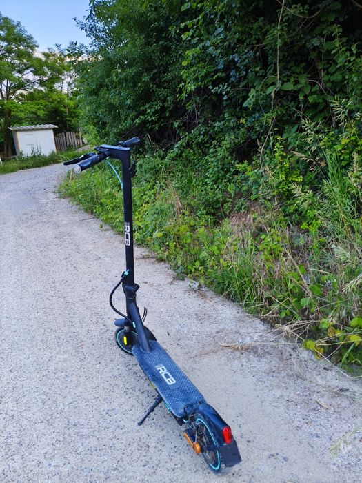 Trotinetă electrică rcb r17