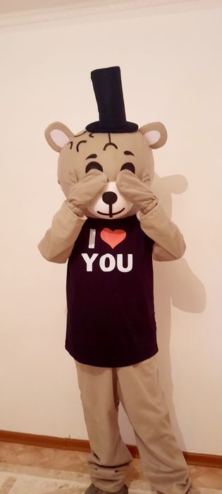 Продам костюм аниматора новый