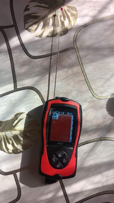 Продам новый эхолот