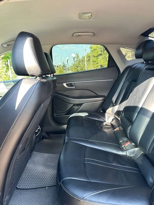 Автомобиль хендай соната