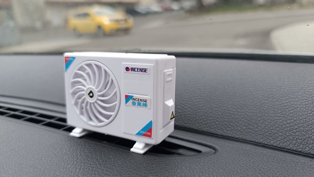 • Продавам ВСЯКАКВИ части за голф 5 GTI tdi и други имам над 16 голфа