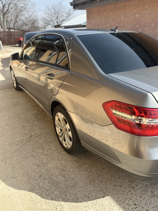 Vând Mercedes E klasse E200 CDi