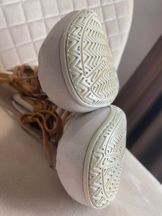 Încălțăminte de box Venum Elite Boxing white/gold