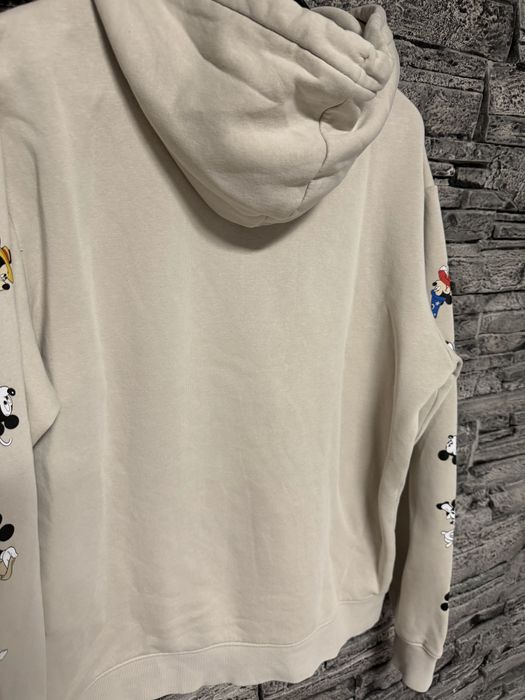 Блузи и суичъри с качулка в отлично състояние