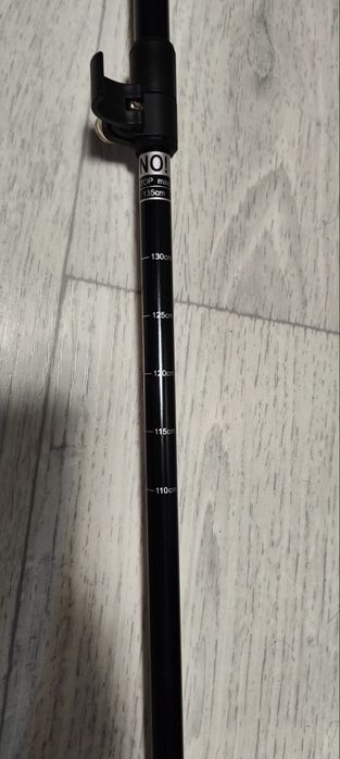 Треккинговая палка