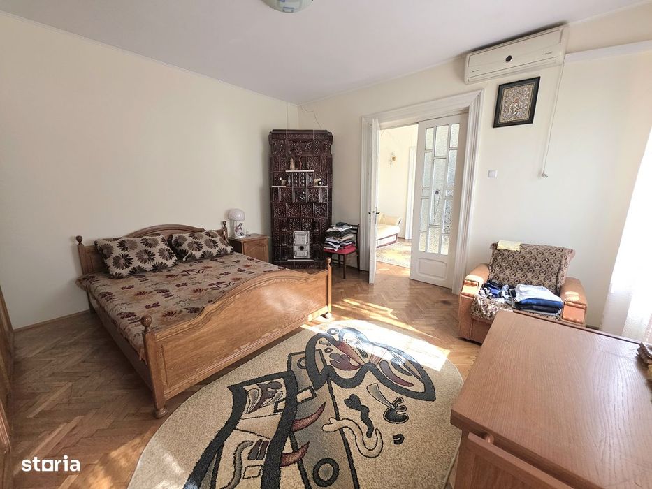 Casa Str Grivitei , sup  teren 500 mp