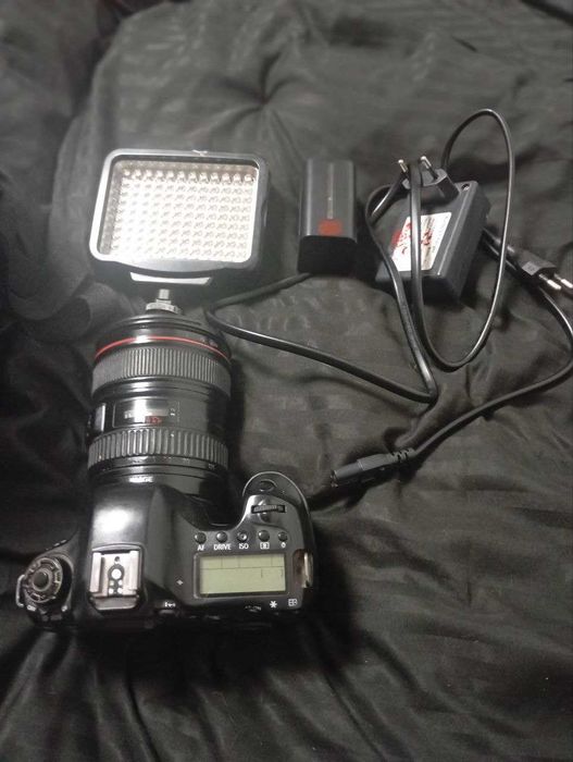 Video camera CANON