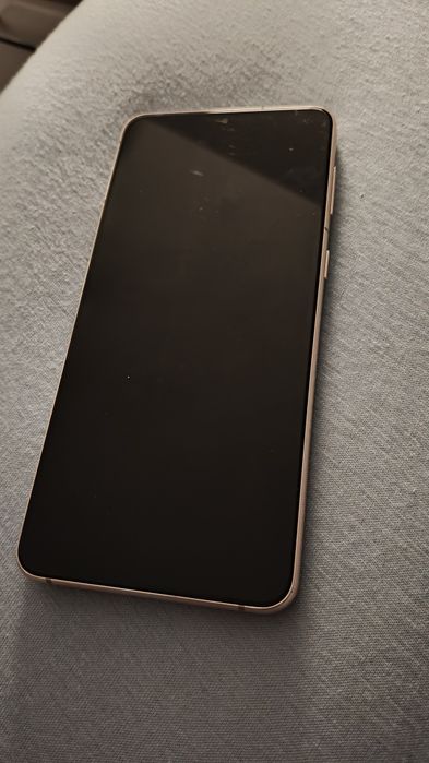 Samsung Galaxy S21+ schimb