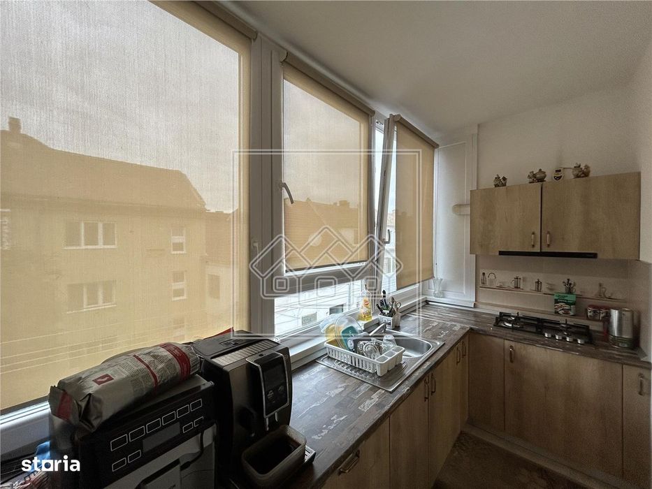 Ap complet renovat, 120 mp utili, garaj, 2 balcoane, pivnita - B-dul V